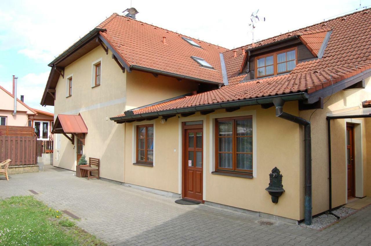 Apartmany Florian Frymburk Exterior foto