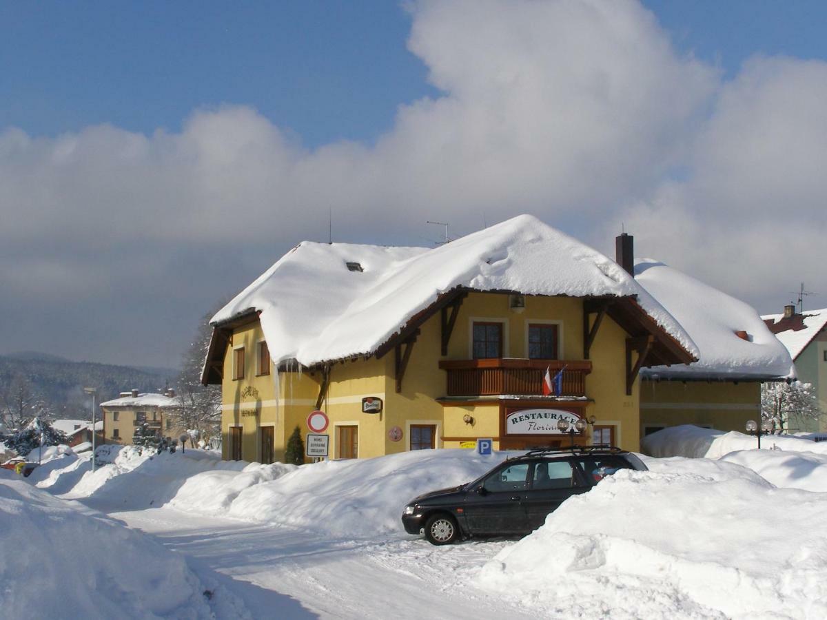 Apartmany Florian Frymburk Exterior foto